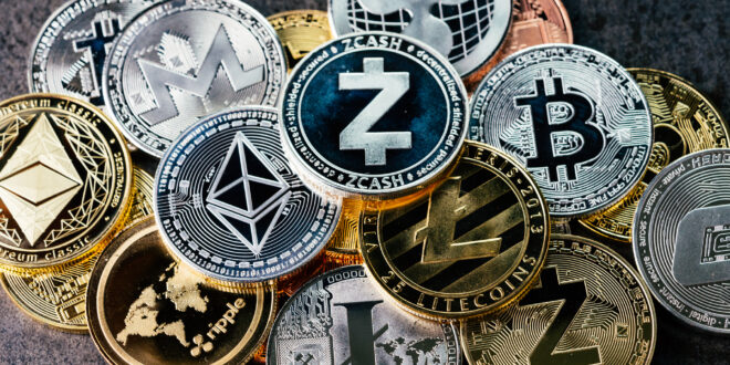 Las criptomonedas más pequeñas están aumentando después del repunte de bitcoin a más allá de los USD 34,000