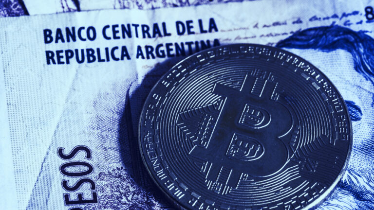 argentina-bitcoin-trading-record-economy-gID_1