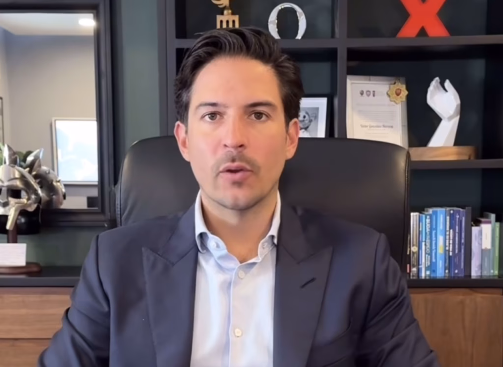 Víctor González Herrera recordó a la población que, en las más de 9,500 ubicaciones de Farmacias Similares a lo largo del territorio nacional