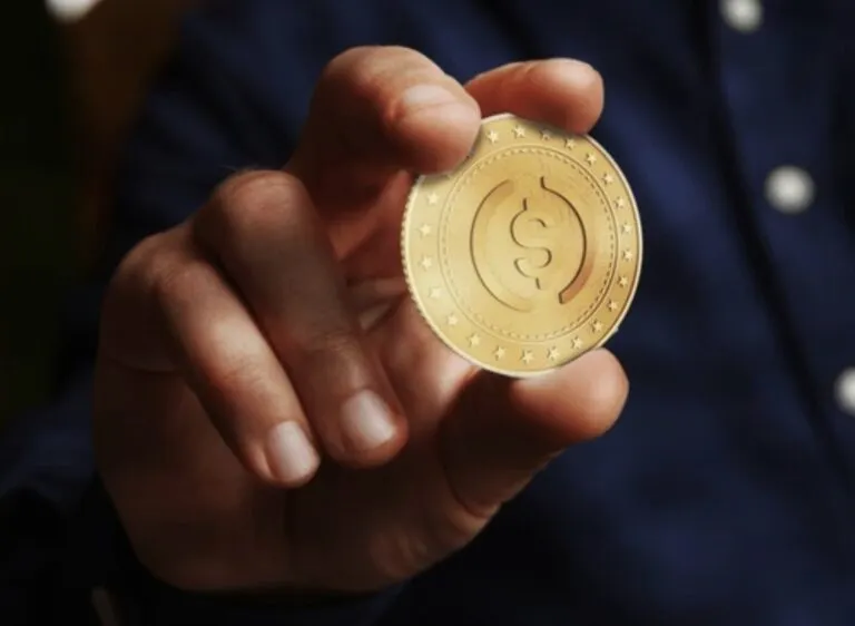 alexis-nickin-gaxiola-inflacion-stablecoins