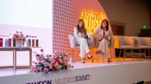 azteca mujeres summit