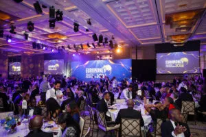 El rol del acceso al crédito en América Latina: Euromoney premia el modelo de Banco Azteca